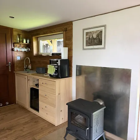 Beautiful 1 Bedroom Among Fields