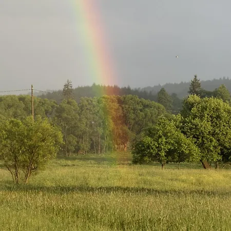 Beautiful 1 Bedroom Among Fields Будинок відпочинку *